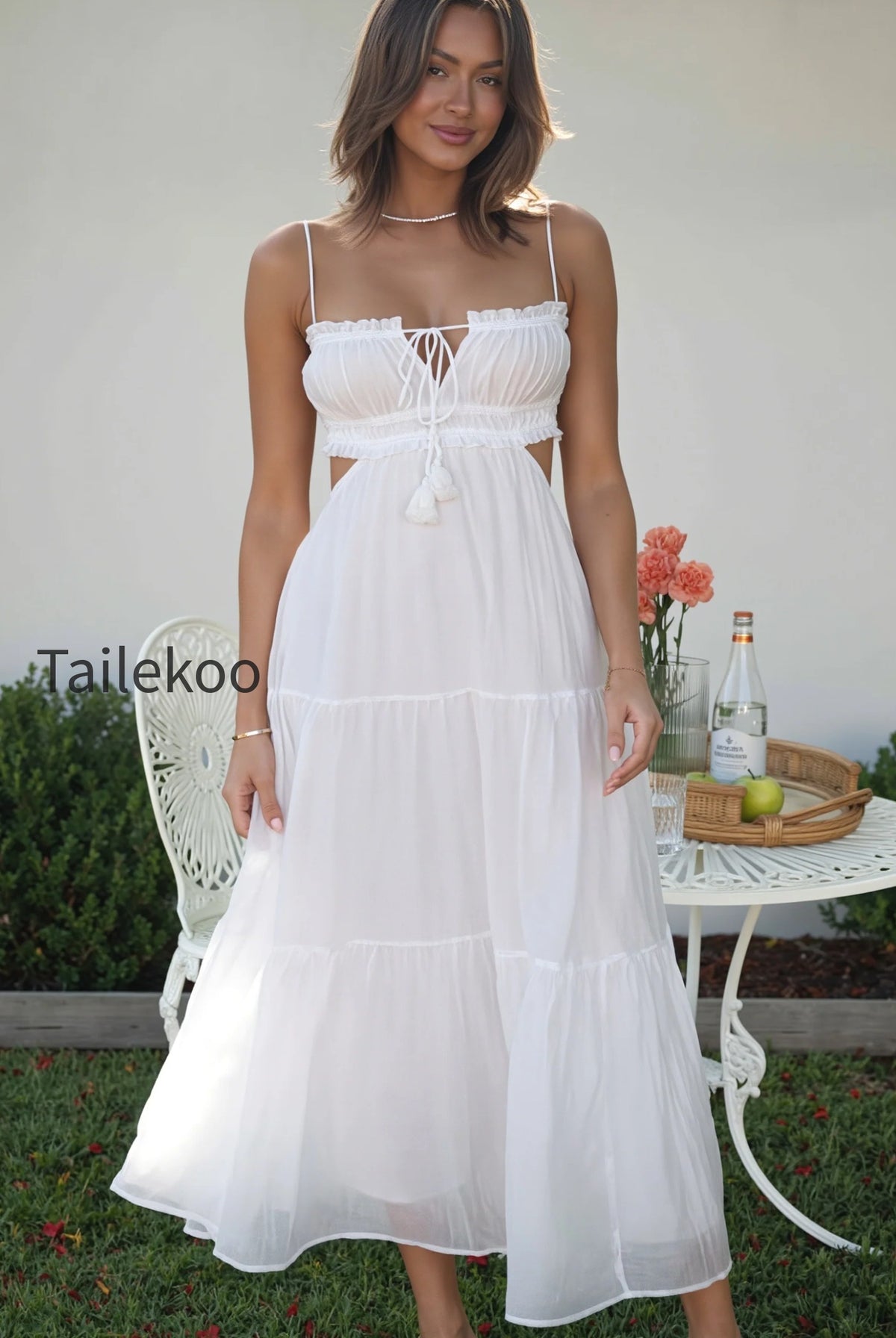 casual-chiffon-cutout-a-line-maxi-dress