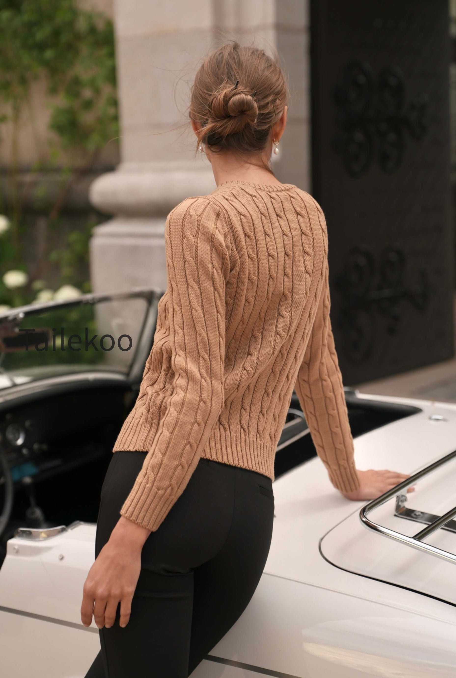 cable-knit-sweater-christin