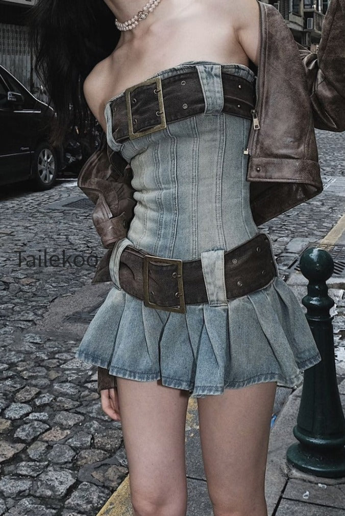 retro-sexy-belted-denim-dress