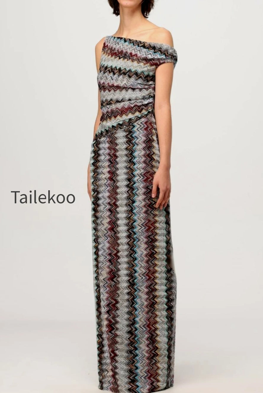 knit-printed-off-shoulder-bodycon-maxi-dress